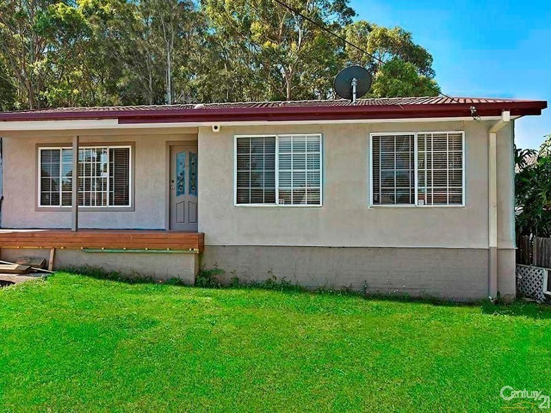 27 Platypus Cres, Berkeley Vale NSW 2261