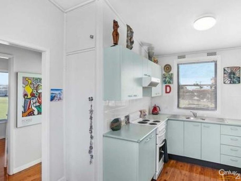 8/35 Dening Street, The Entrance NSW 2261