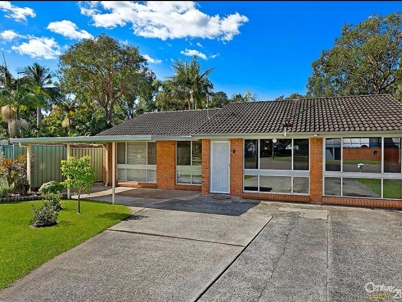 3 Loxley Close, Berkeley Vale NSW 2261