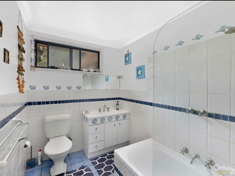 7 Palm Springs Avenue, Glenning Valley NSW 2261