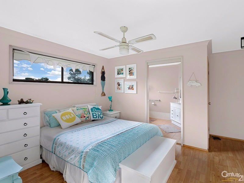137 Kerry Crescent, Berkeley Vale NSW 2261