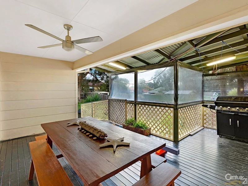 137 Kerry Crescent, Berkeley Vale NSW 2261