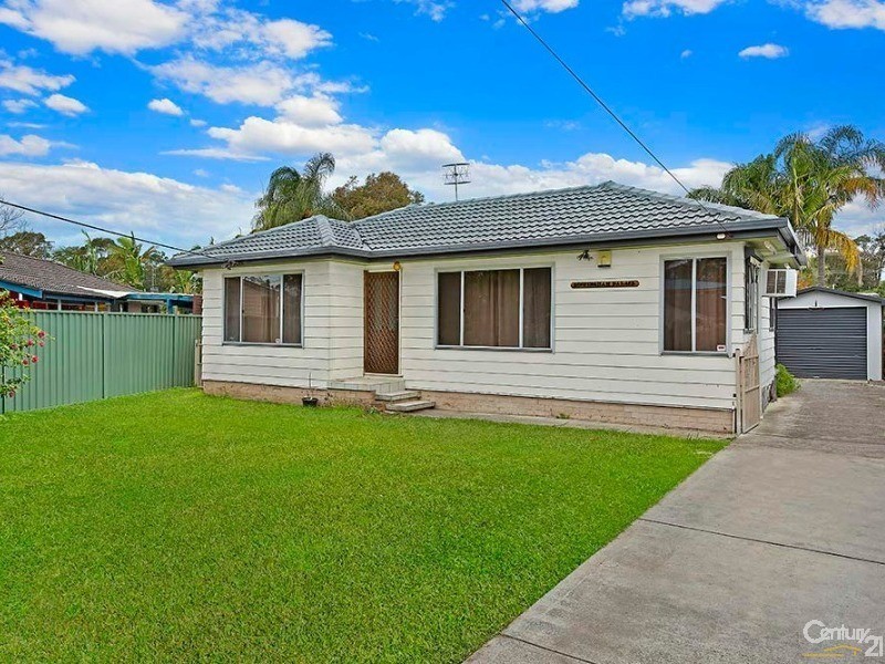 38 Buckingham Road, Berkeley Vale NSW 2261