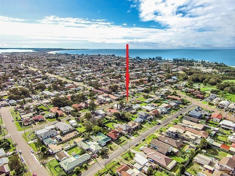 69 Oaks Avenue, Shelly Beach NSW 2261