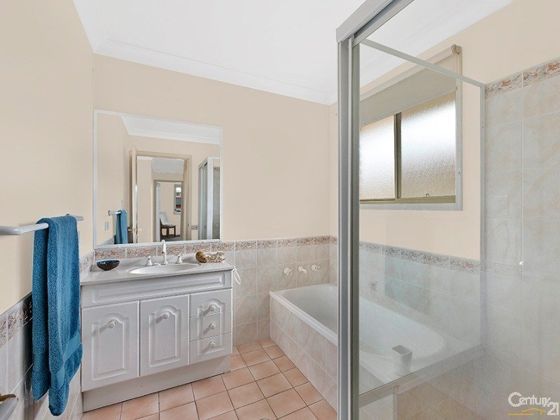 2/8 Boondilla Road, The Entrance NSW 2261