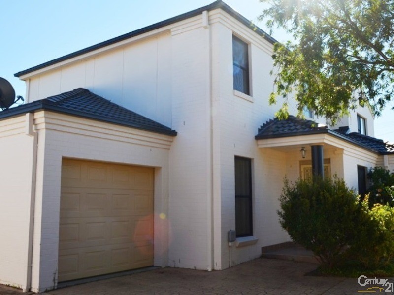 2/23 Yethonga Ave, Blue Bay NSW 2261