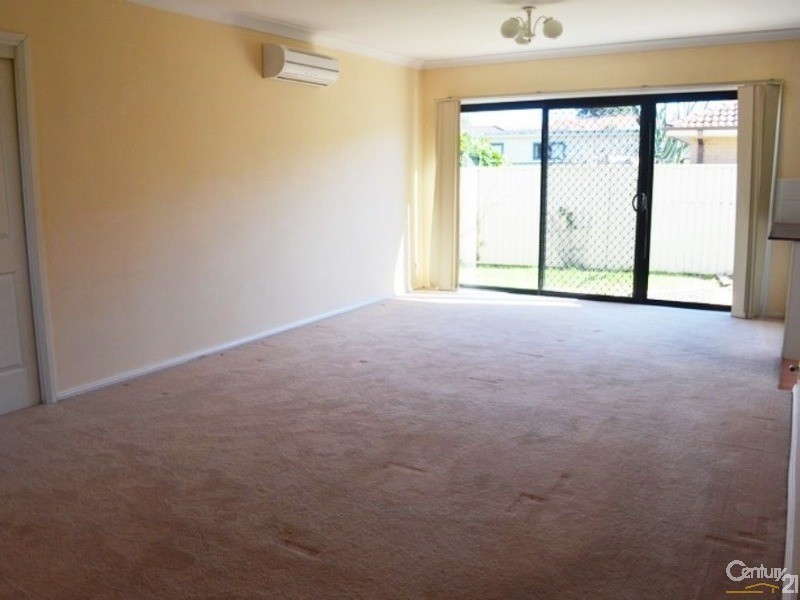 2/23 Yethonga Ave, Blue Bay NSW 2261