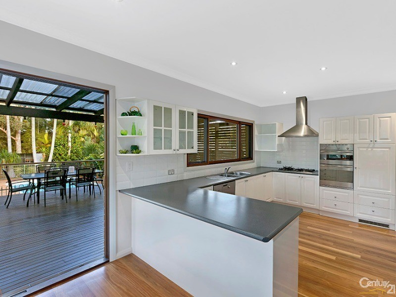 13 Lakedge Avenue, Berkeley Vale NSW 2261