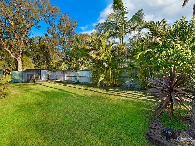 13 Lakedge Avenue, Berkeley Vale NSW 2261