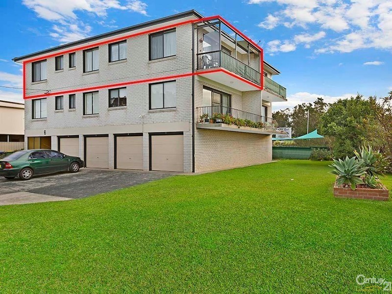 2/6  Lynch Cres, The Entrance North NSW 2261