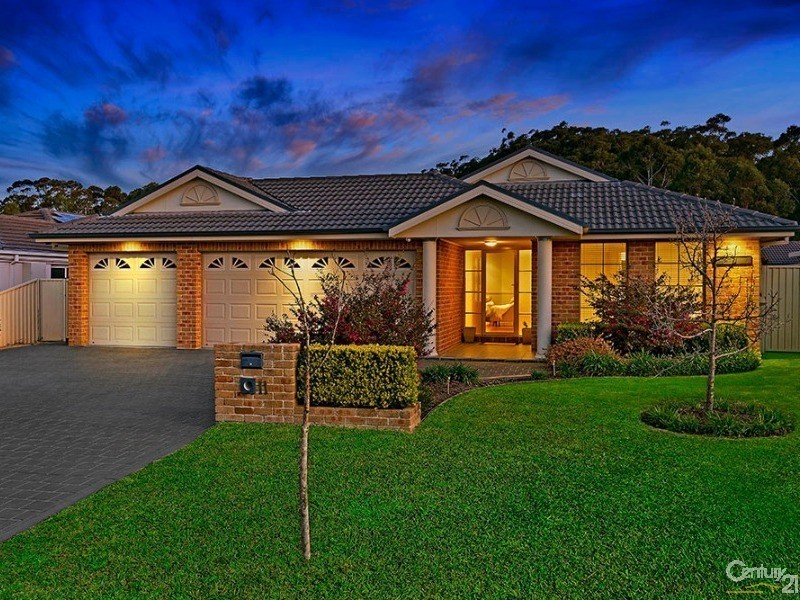 11 Shearwater Street, Tumbi Umbi NSW 2261