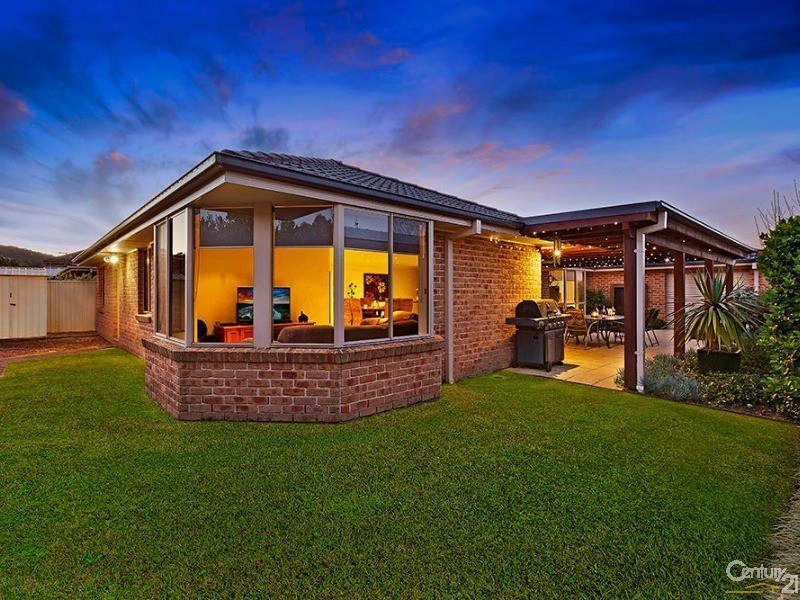 11 Shearwater Street, Tumbi Umbi NSW 2261