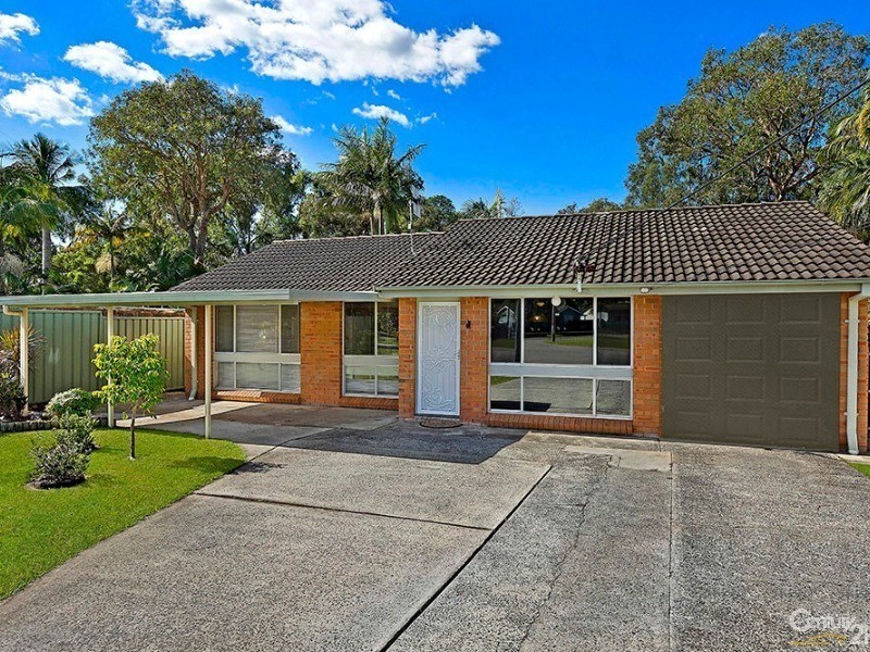 3 Loxley Close, Berkeley Vale NSW 2261