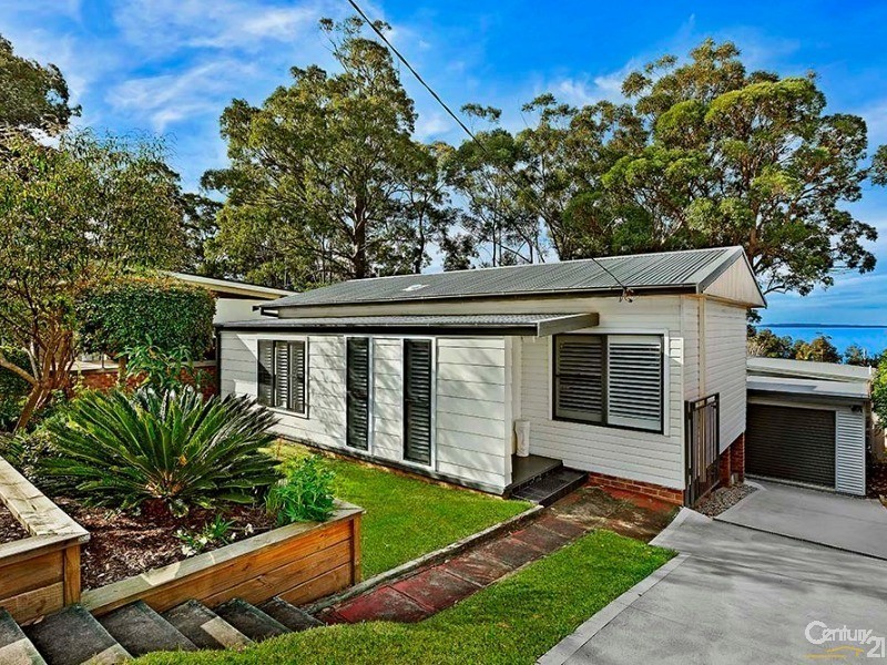 3 Kenmare Avenue, Berkeley Vale NSW 2261