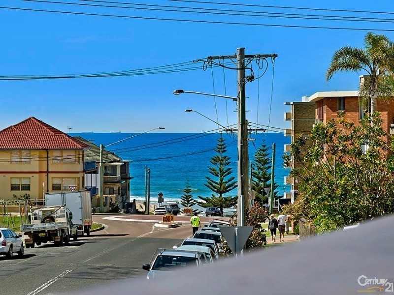 2/1 Bay Road, The Entrance NSW 2261