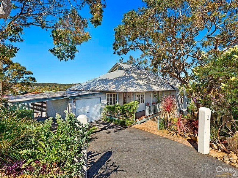 1 Valley View Road, Bateau Bay NSW 2261