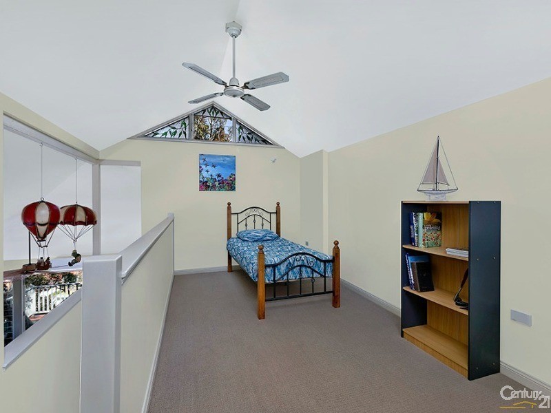 1 Valley View Road, Bateau Bay NSW 2261