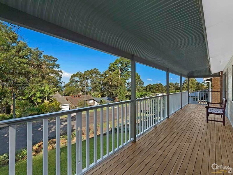 12 Kenmare Avenue, Berkeley Vale NSW 2261