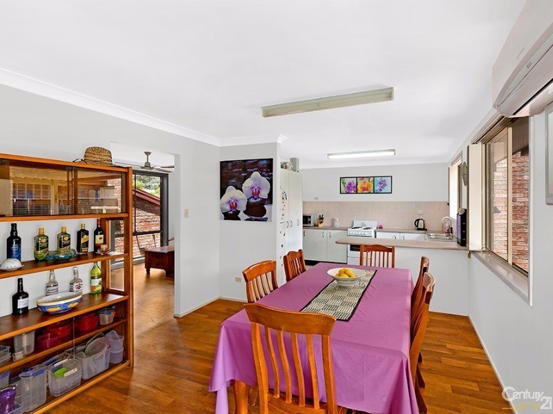 35 St James Avenue, Berkeley Vale NSW 2261