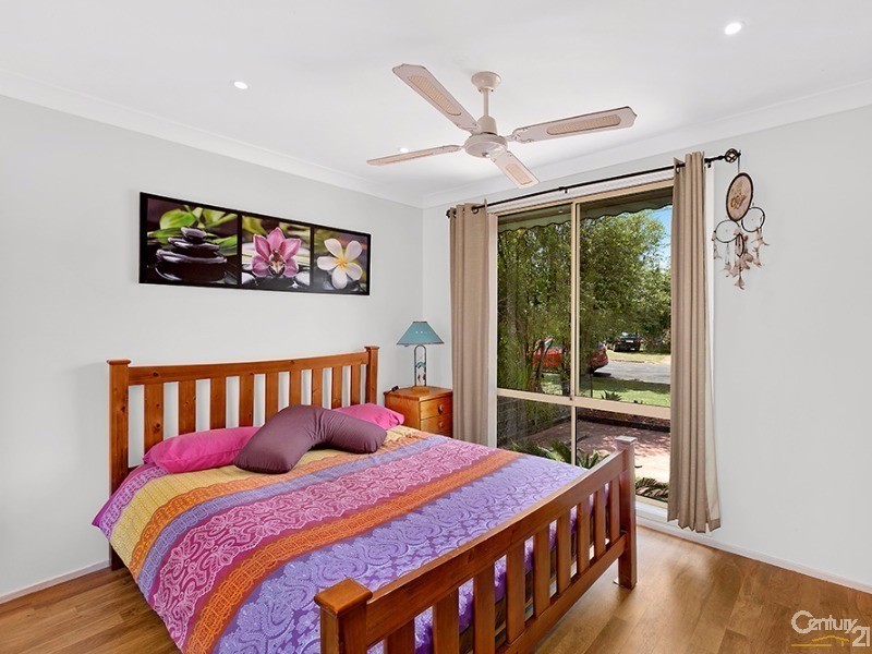 35 St James Avenue, Berkeley Vale NSW 2261