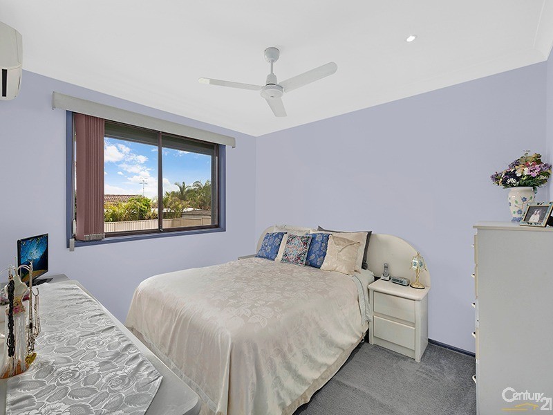2 Ruth Place, Bateau Bay NSW 2261