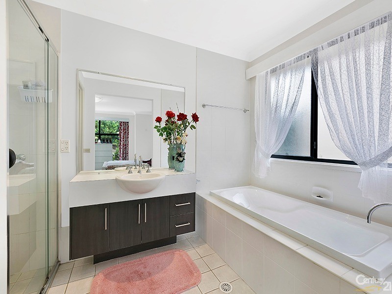 1 Settlement Drive, Wadalba NSW 2259