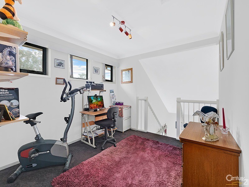 1 Settlement Drive, Wadalba NSW 2259