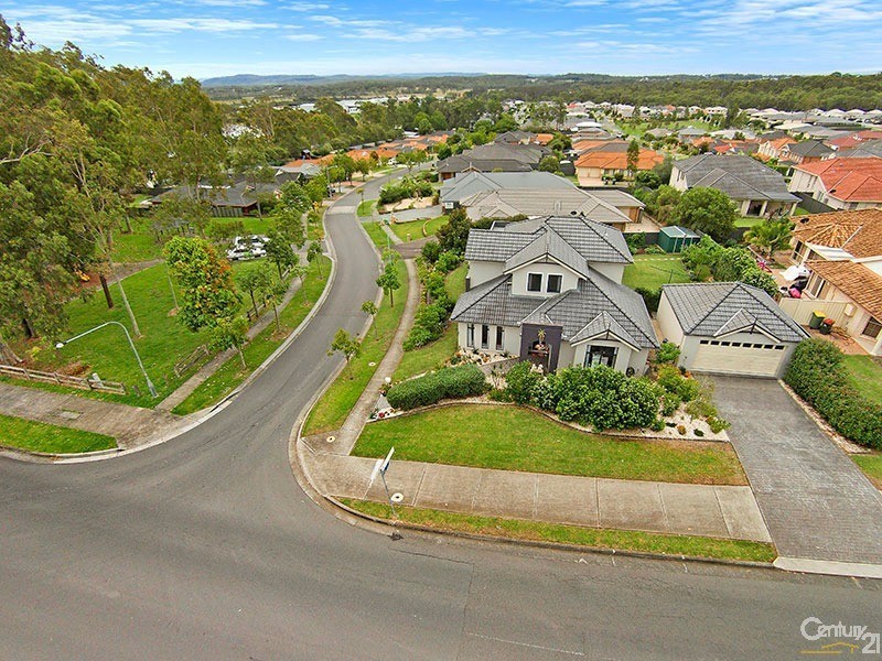 1 Settlement Drive, Wadalba NSW 2259