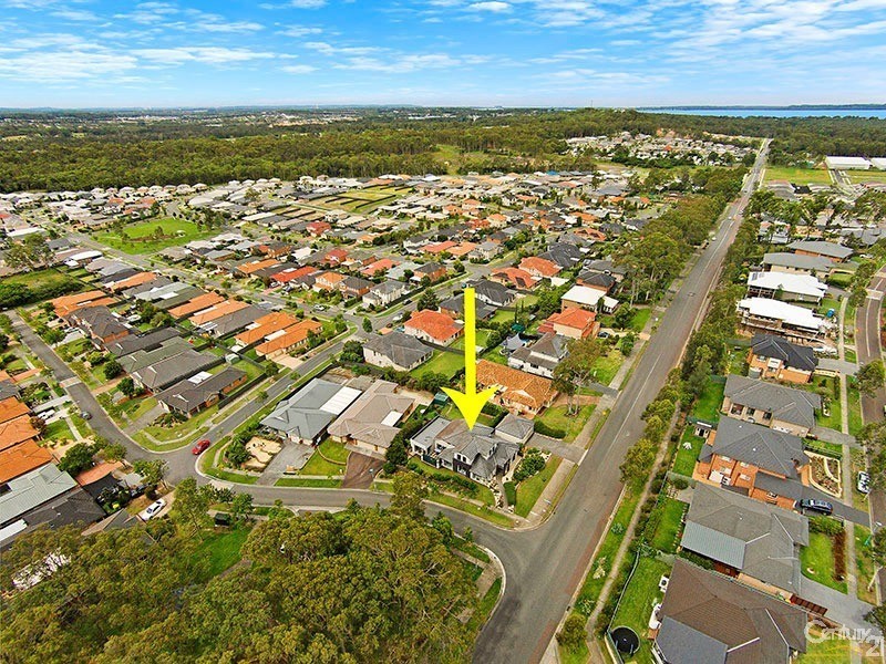 1 Settlement Drive, Wadalba NSW 2259