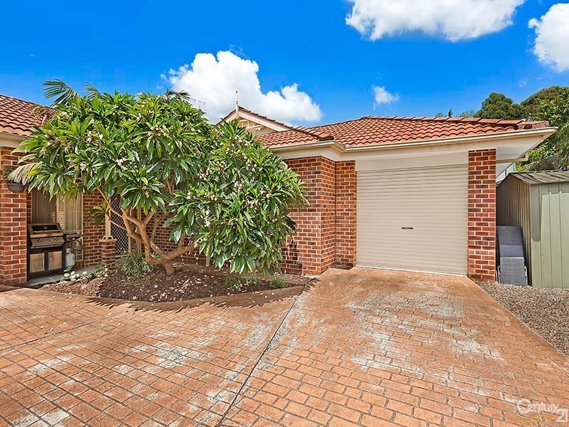 2/10 Jacaranda Avenue, Glenning Valley NSW 2261