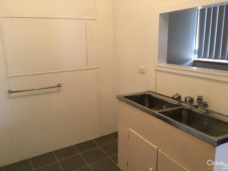 17 Irene Parade, Noraville NSW 2263