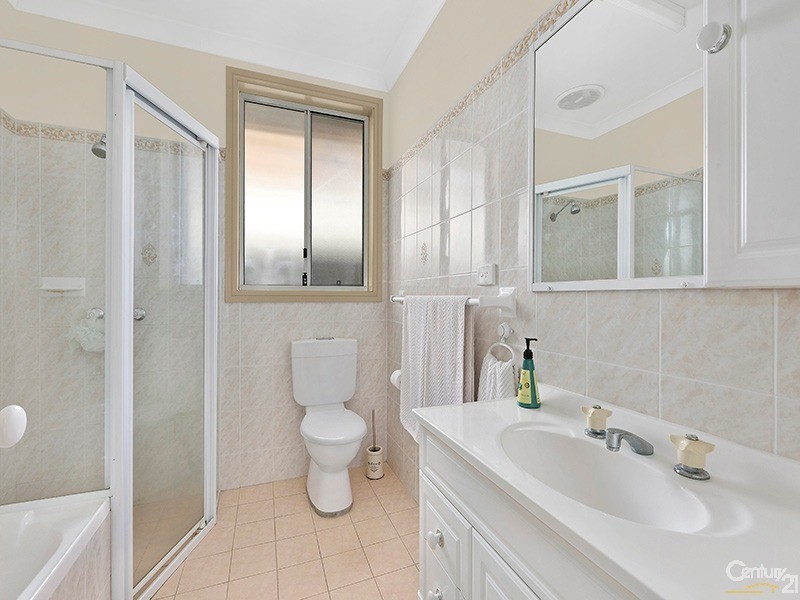 3/3-5 Koonah Avenue, Blue Bay NSW 2261