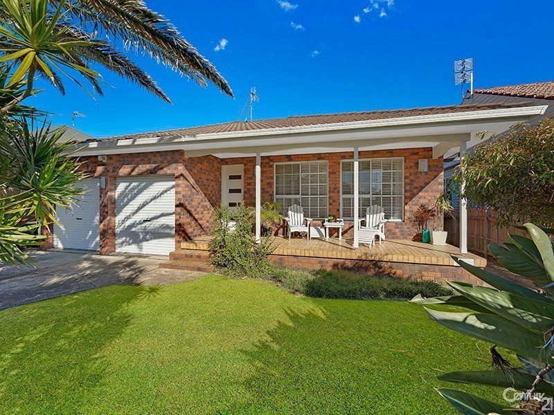49 Manly Parade, The Entrance North NSW 2261