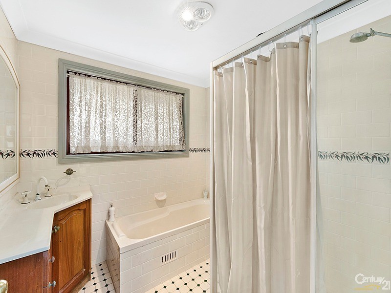 10 Norton Avenue, Killarney Vale NSW 2261