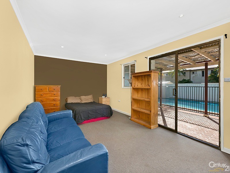 10 Norton Avenue, Killarney Vale NSW 2261