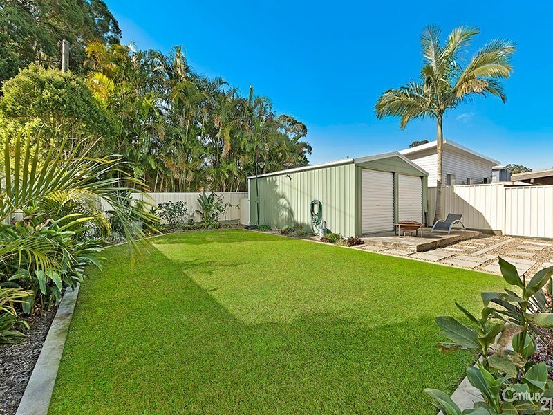 13 Geoffrey Road, Chittaway Point NSW 2261