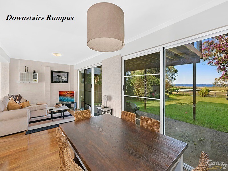 327 Lakedge Avenue, Berkeley Vale NSW 2261