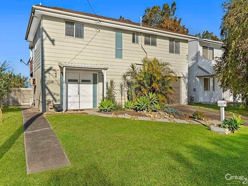 327 Lakedge Avenue, Berkeley Vale NSW 2261