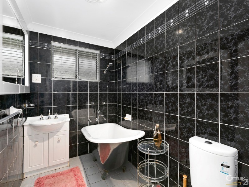 3 Culwulla Street, Berkeley Vale NSW 2261