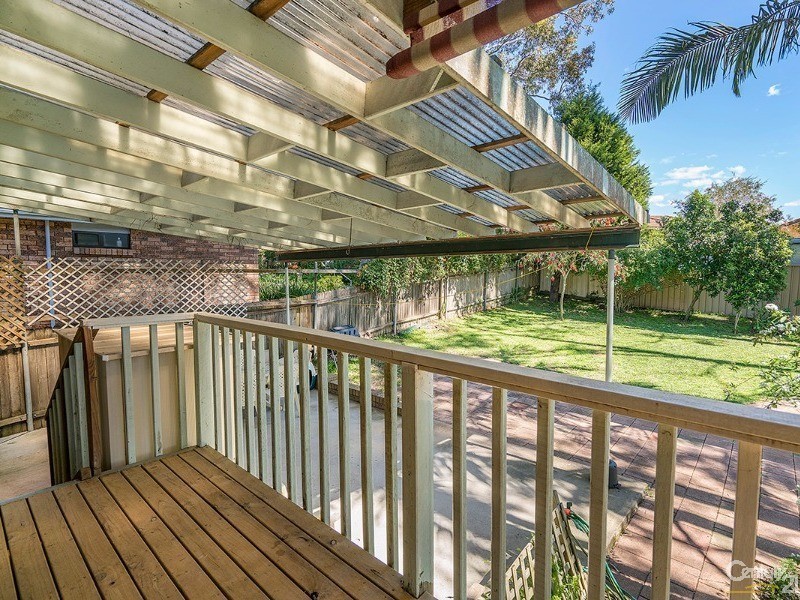 28 Jeannie Crescent, Berkeley Vale NSW 2261