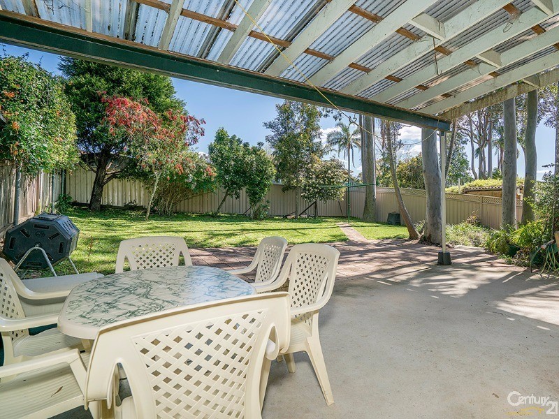 28 Jeannie Crescent, Berkeley Vale NSW 2261
