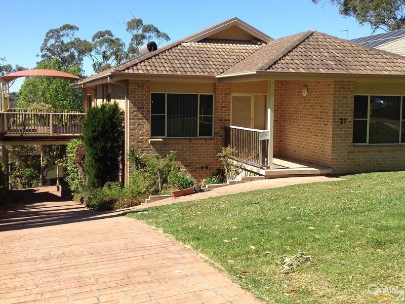21 Kilkenny  Road, Berkeley Vale NSW 2261
