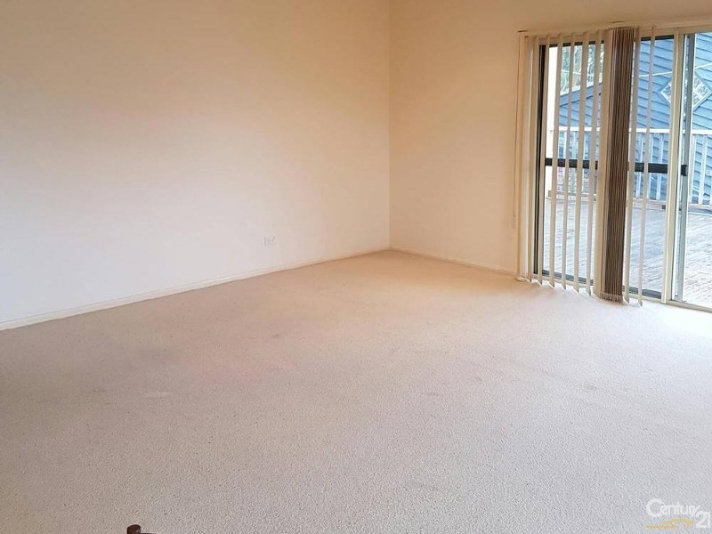 21 Kilkenny  Road, Berkeley Vale NSW 2261