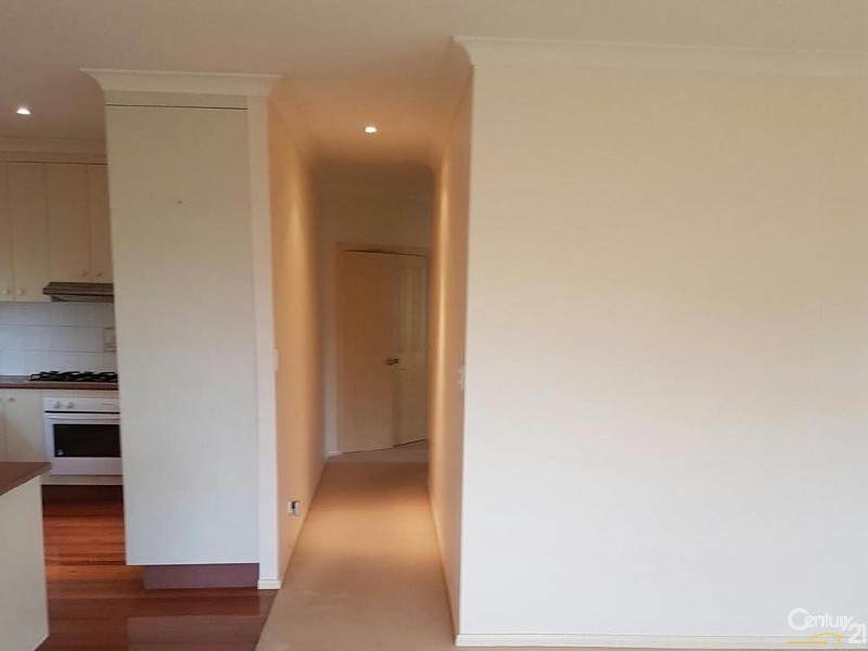 21 Kilkenny  Road, Berkeley Vale NSW 2261