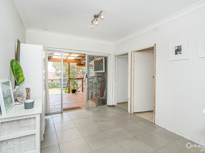 28 Main Street, Killarney Vale NSW 2261