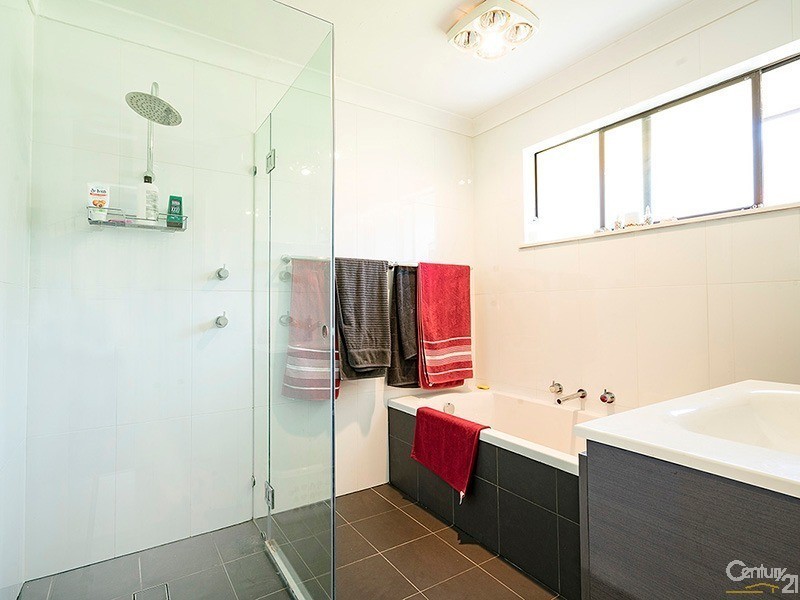 1 Mawson Drive, Killarney Vale NSW 2261