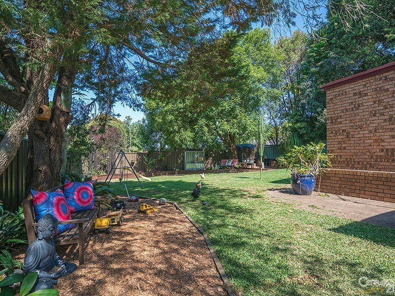 1 Mawson Drive, Killarney Vale NSW 2261