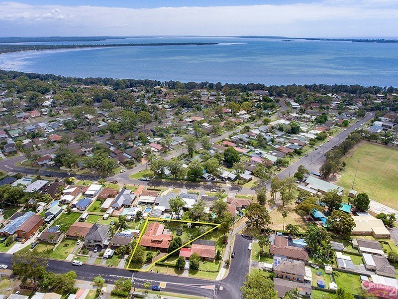 3 Waroon Avenue, Berkeley Vale NSW 2261