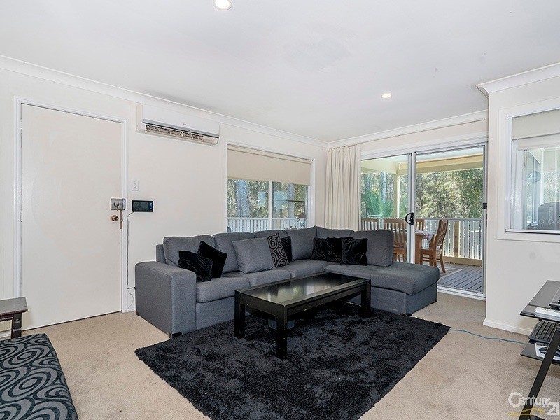 315 Lakedge Avenue, Berkeley Vale NSW 2261
