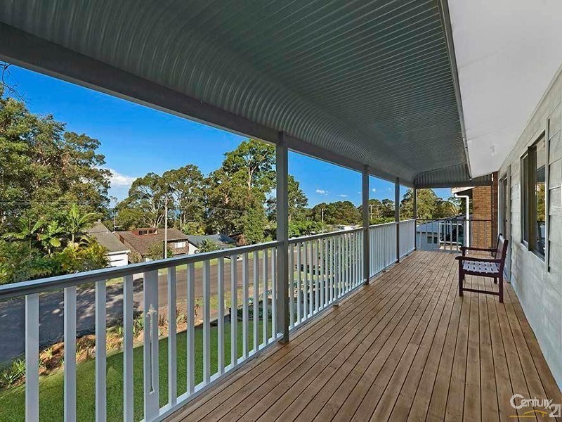 12 Kenmare Avenue, Berkeley Vale NSW 2261
